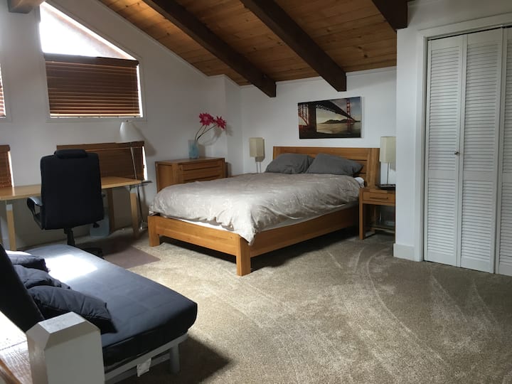 Loft with a full bedroom set and a pull-out double futon